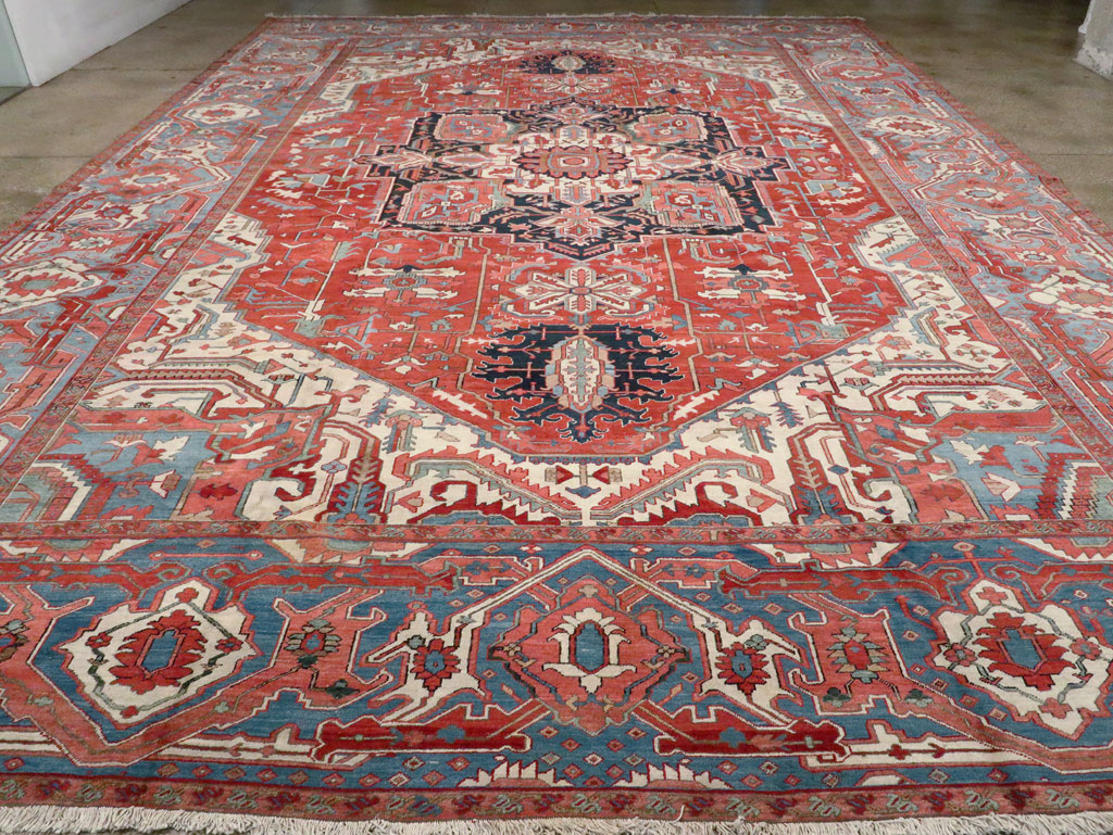 Antique Persian Heriz Carpet, No.24109 - Gsblank