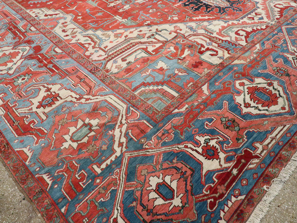 Antique Persian Heriz Carpet, No.24109 - Gsblank
