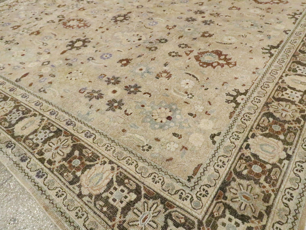 Vintage Persian Mahal Square Room Size Carpet, No.24117 - Gsblank