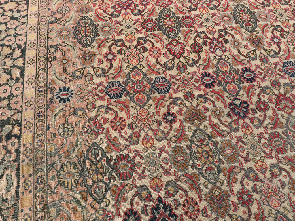 Antique Indian Lahore Carpet, No.24132 - Gsblank