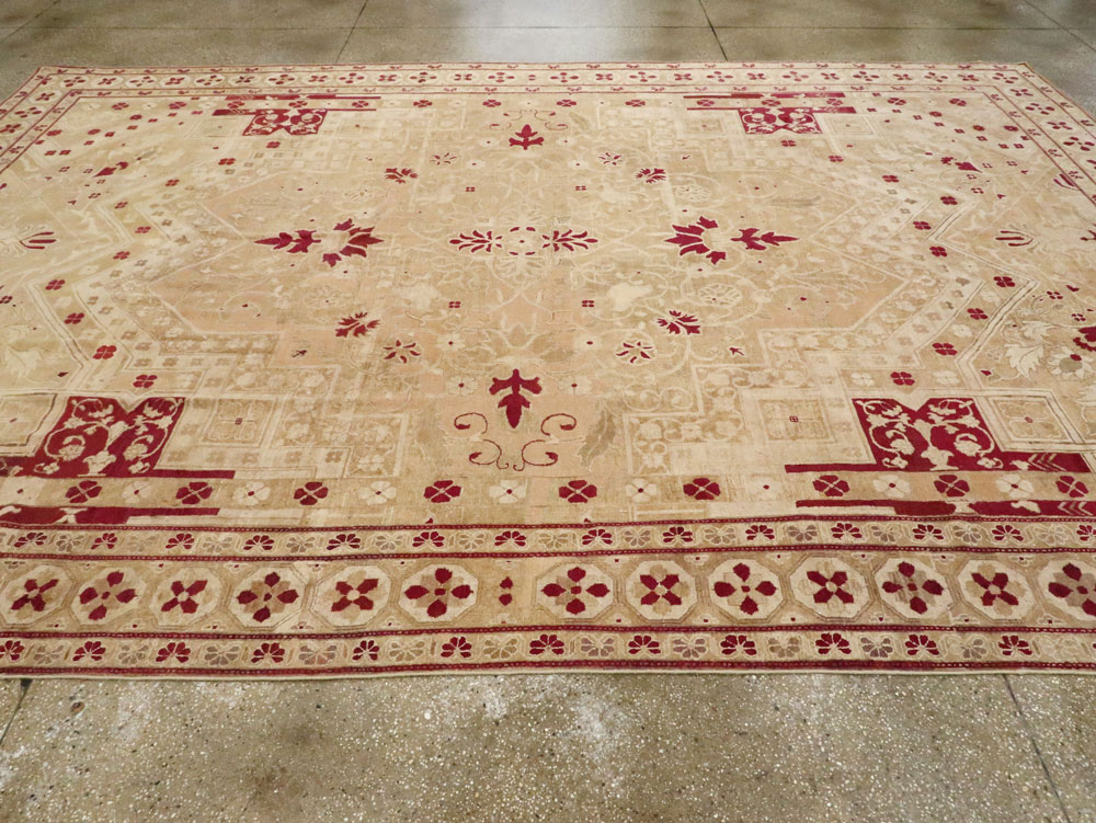 Vintage Indian Agra Carpet, No.24135 - Gsblank