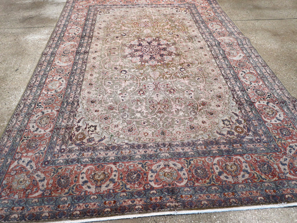 Vintage Indian Lahore Carpet, No.24159 - Gsblank