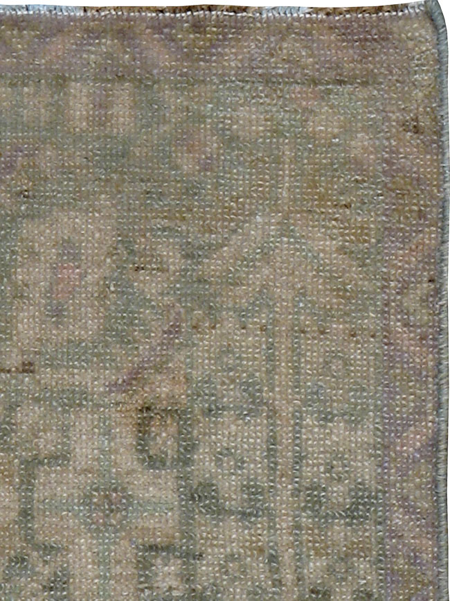 Vintage Persian Malayer Square Rug, No.24201 - Gsblank