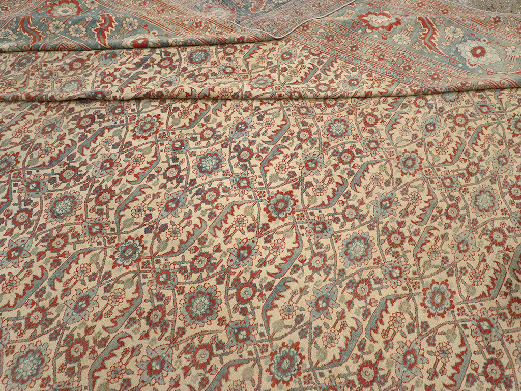 Antique Persian Senneh Tabriz Oversize Carpet, No.24205 - Gsblank