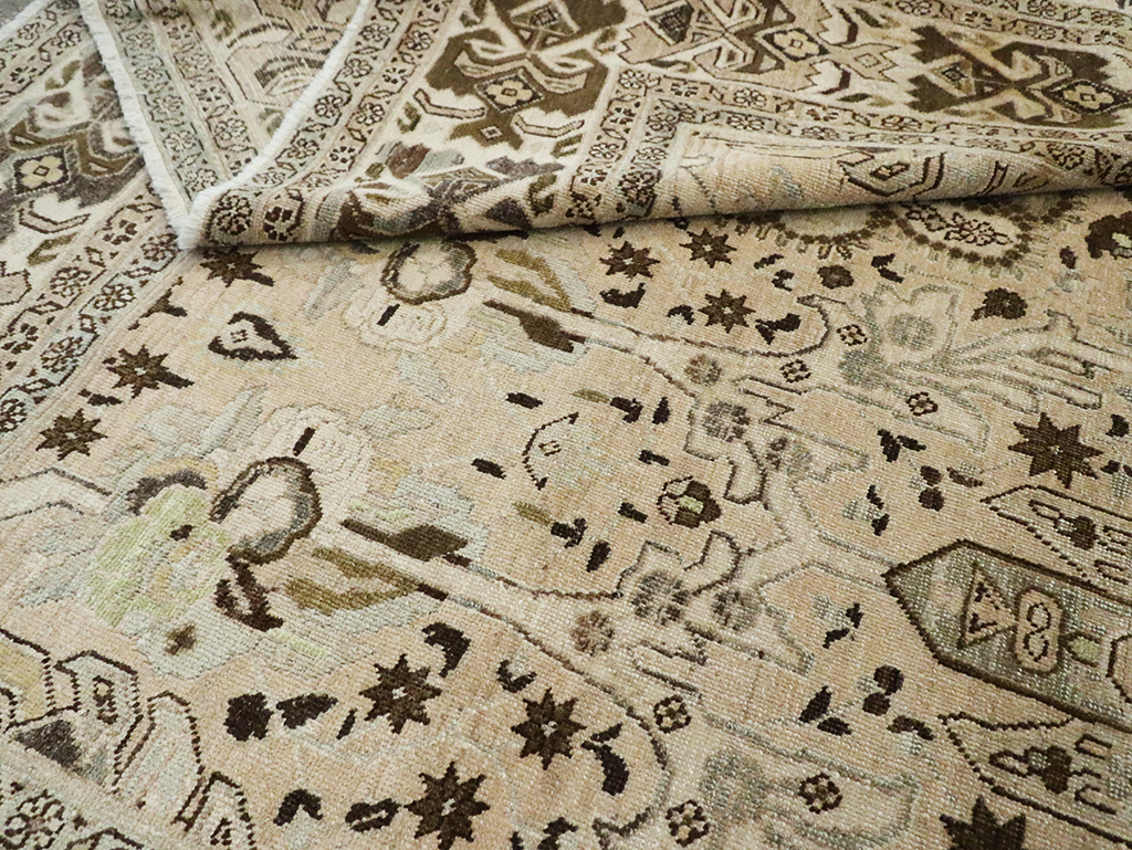 Antique Persian Tabriz Carpet, No.24216 - Gsblank