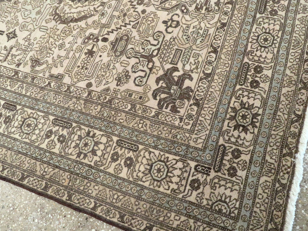 Vintage Persian Tabriz Accent Carpet, No.24219 - Gsblank