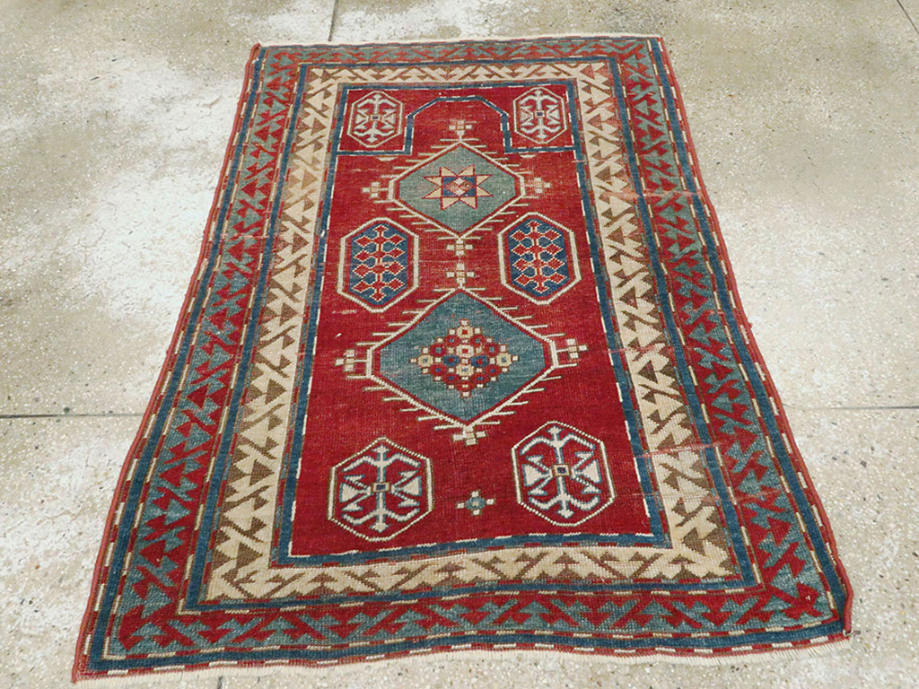 Antique Caucasian Kazak Rug, No.24221 - Gsblank