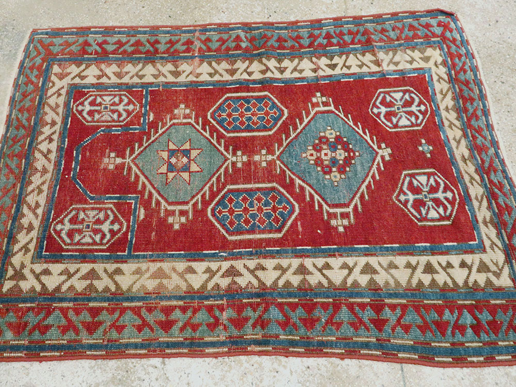 Antique Caucasian Kazak Rug, No.24221 - Gsblank