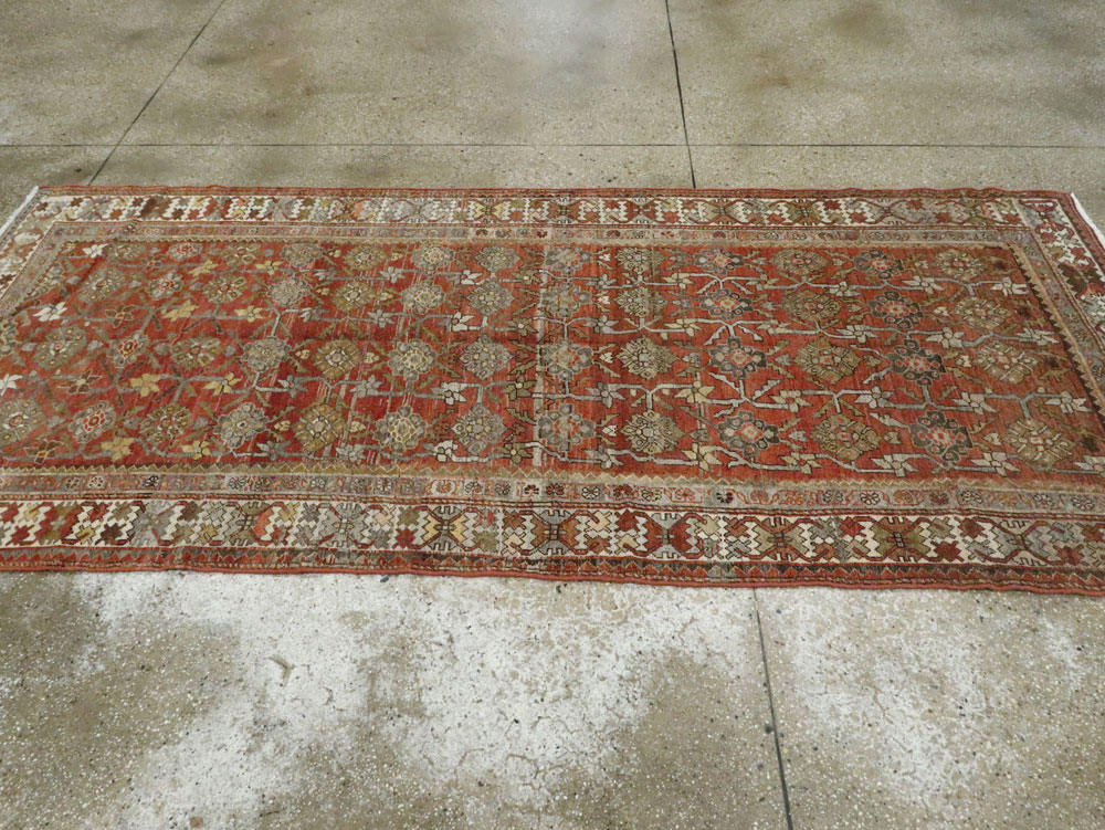 Antique Persian Bakhtiari Rug, No.24223 - Gsblank