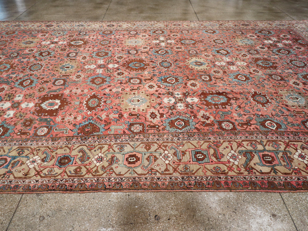 Antique Persian Heriz Carpet, No.24229 - Gsblank