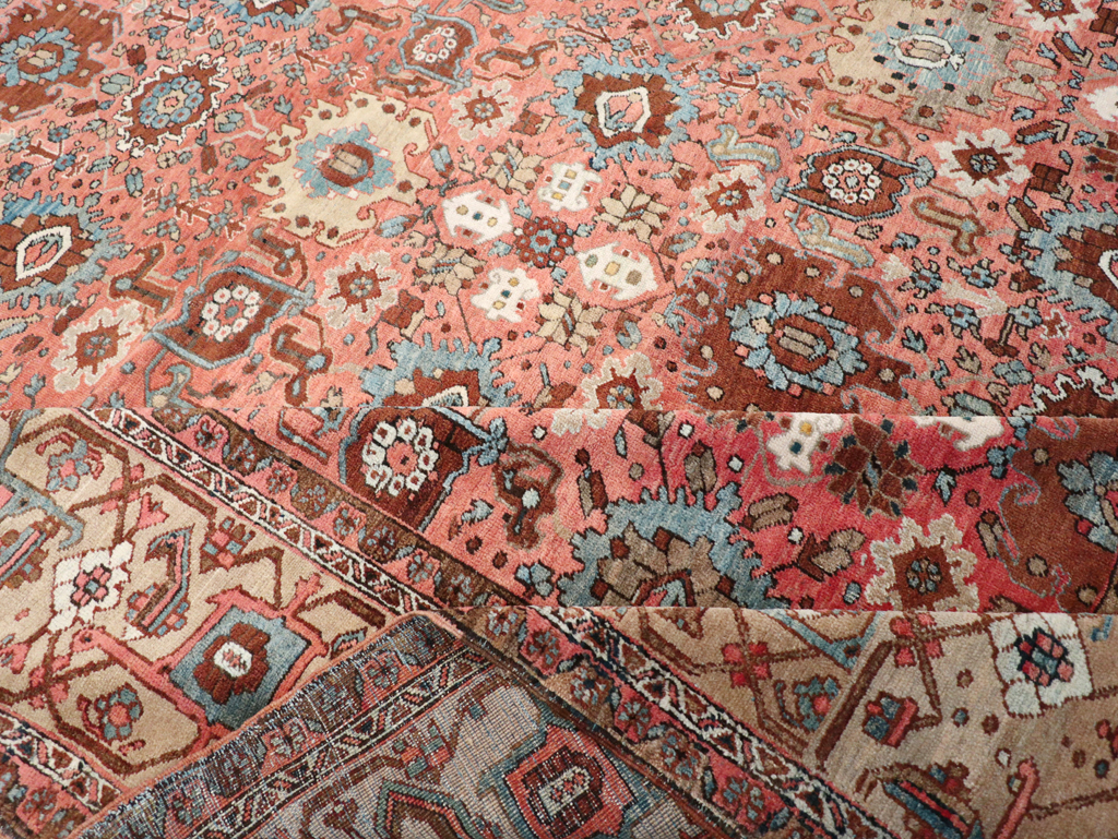 Antique Persian Heriz Carpet, No.24229 - Gsblank