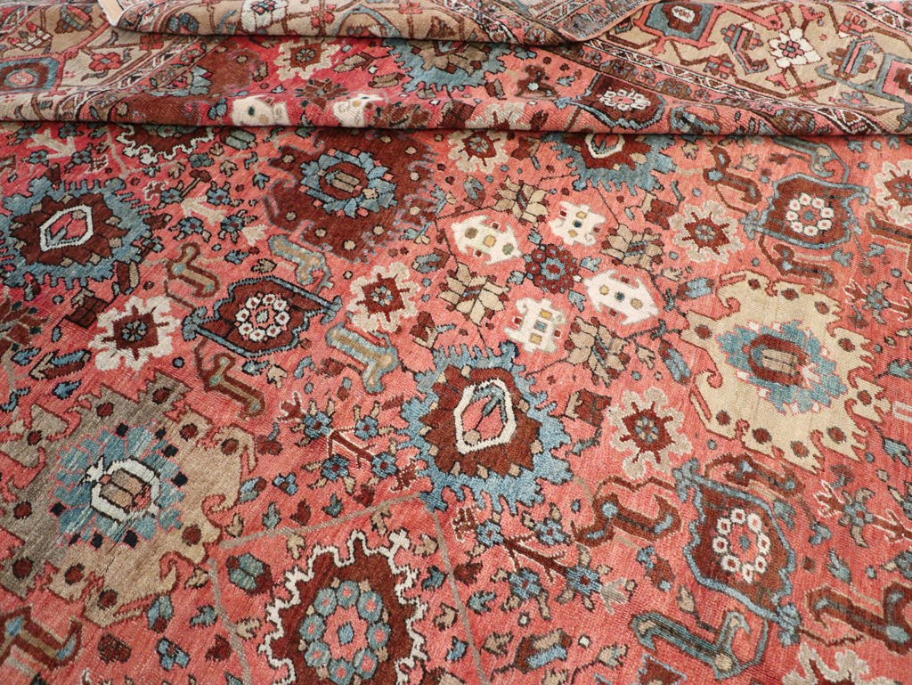 Antique Persian Heriz Carpet, No.24229 - Gsblank