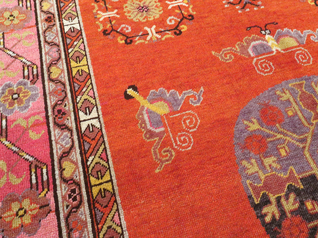 Antique East Turkestan Khotan Gallery Carpet, No.24237 - Gsblank