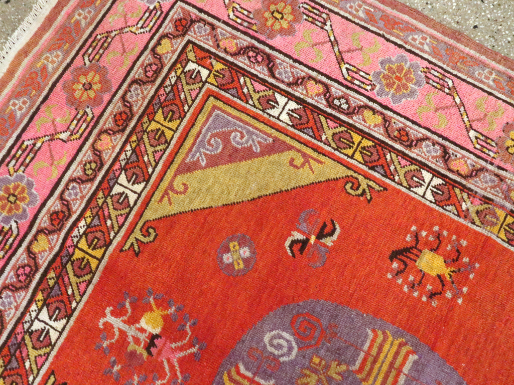 Antique East Turkestan Khotan Gallery Carpet, No.24237 - Gsblank