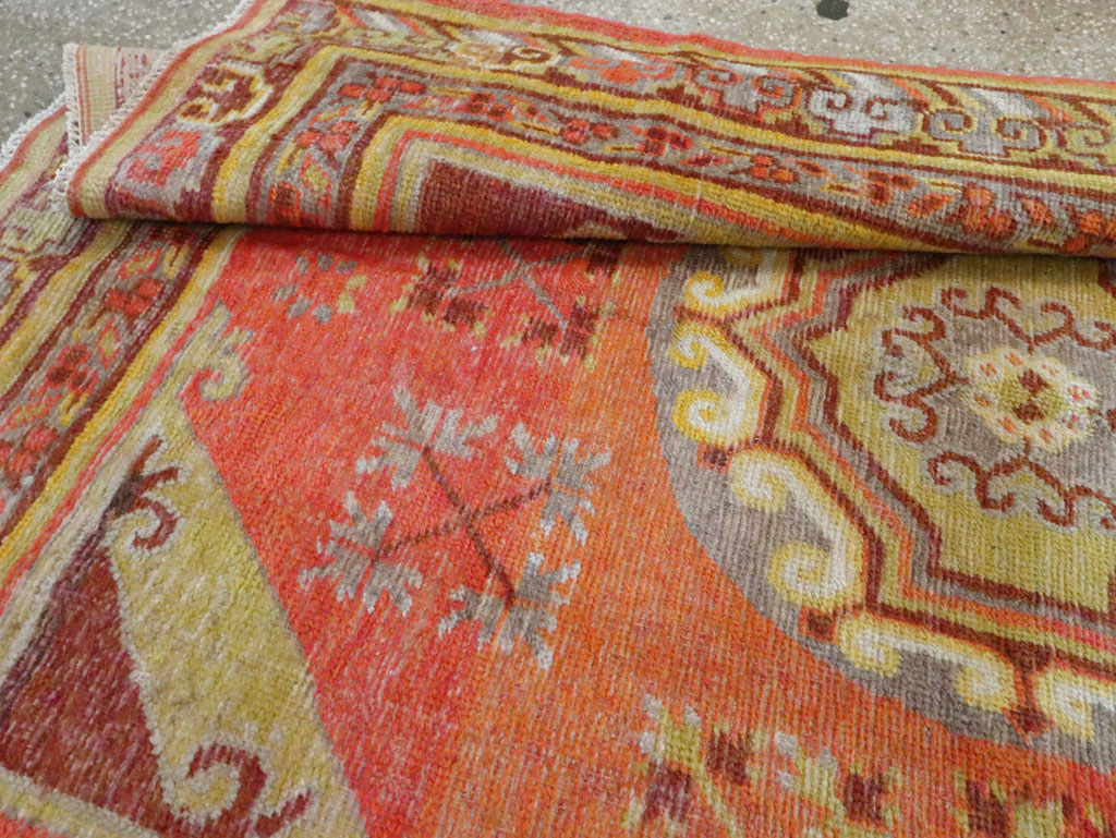 Vintage East Turkestan Khotan Carpet, No.24238 - Gsblank