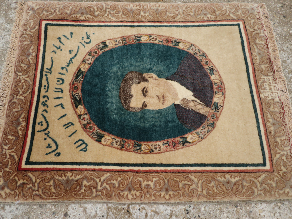 Vintage Persian Tabriz Pictorial Rug, No.24246 - Gsblank