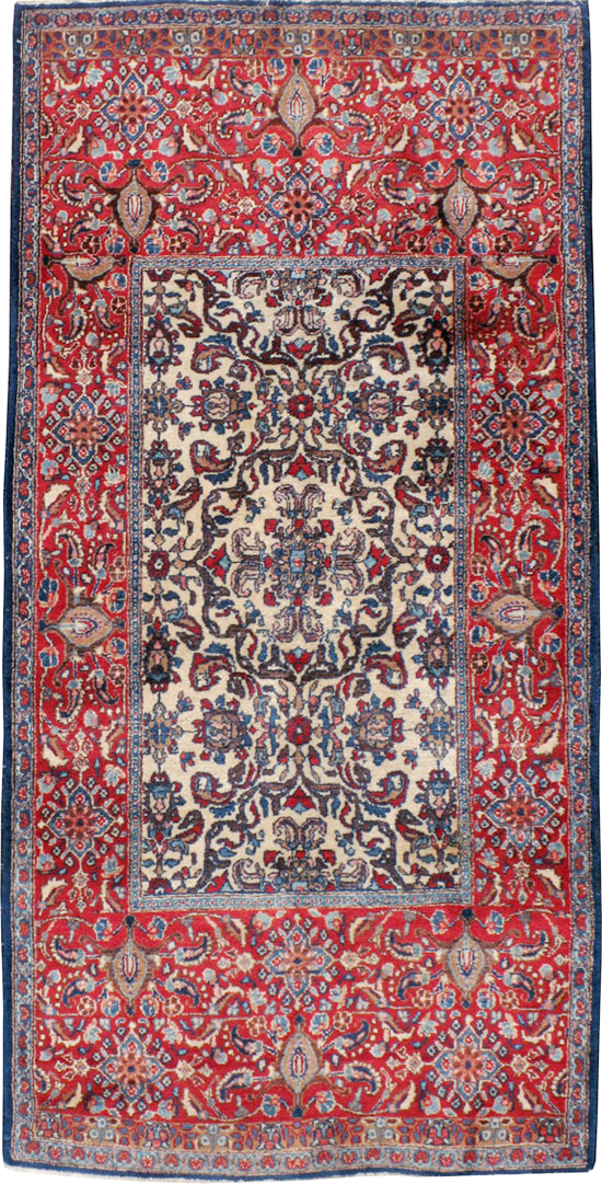 Vintage Persian Isfahan Rug, No.24252 - Gsblank