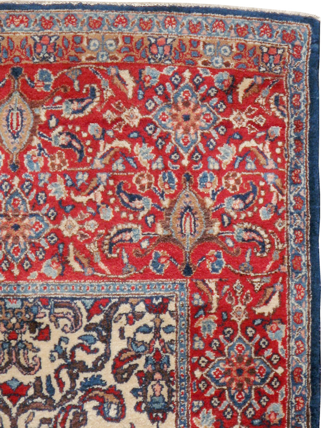Vintage Persian Isfahan Rug, No.24252 - Gsblank