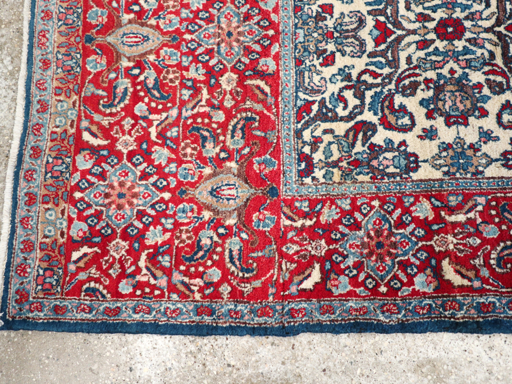 Vintage Persian Isfahan Rug, No.24252 - Gsblank