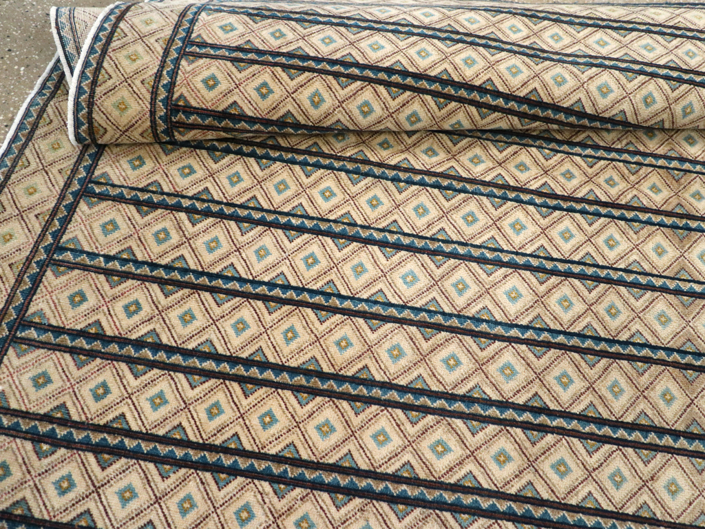 Vintage Persian Kashan Art Deco Carpet, No.24254 - Gsblank