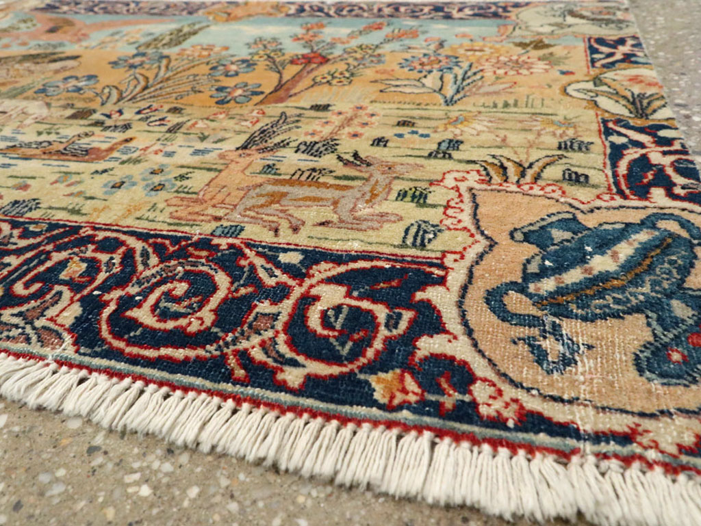 Vintage Persian Tabriz Pictorial Rug, No.24269 - Gsblank