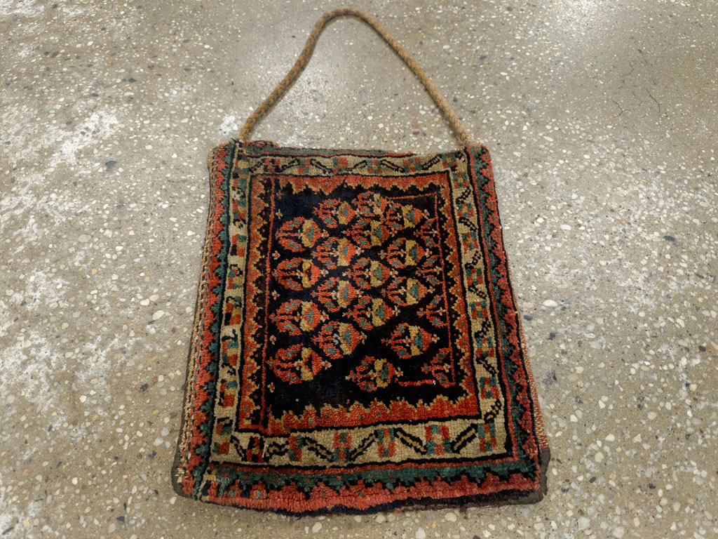 Antique Persian Bag Face, No.24280 - Gsblank