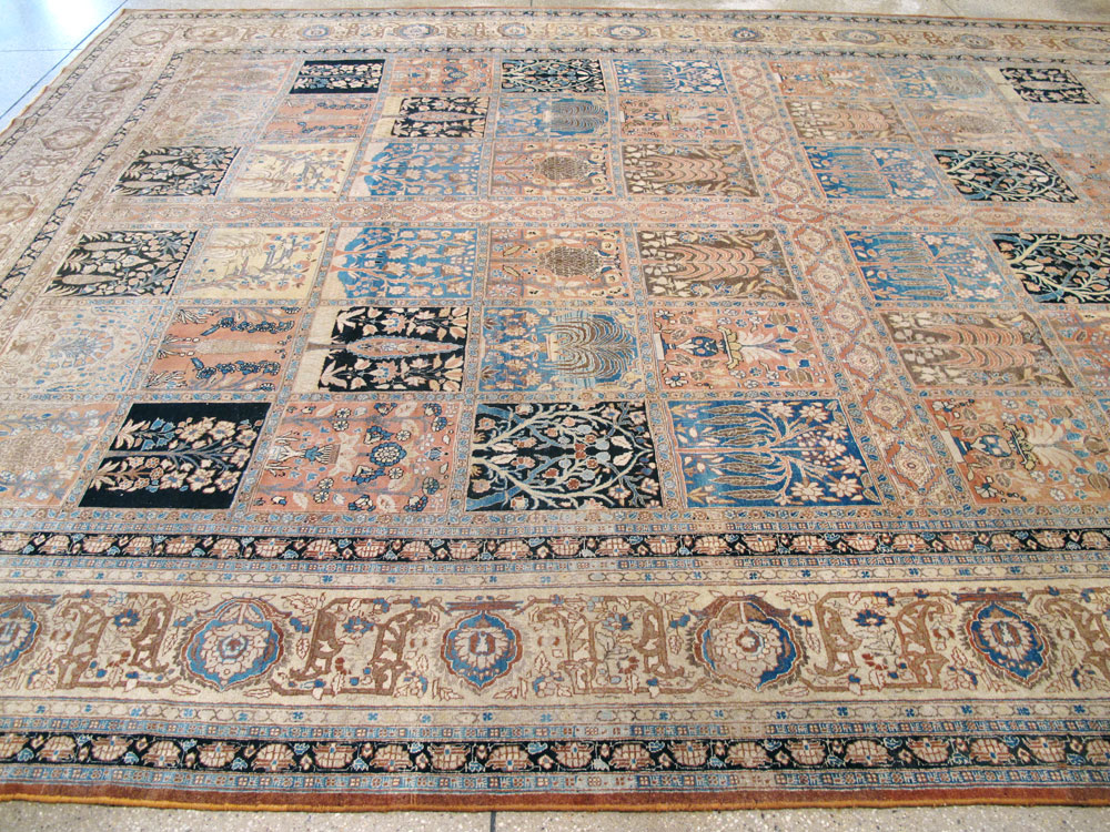 Antique Persian Tabriz Hagi Jalili Carpet, No.24283 - Gsblank