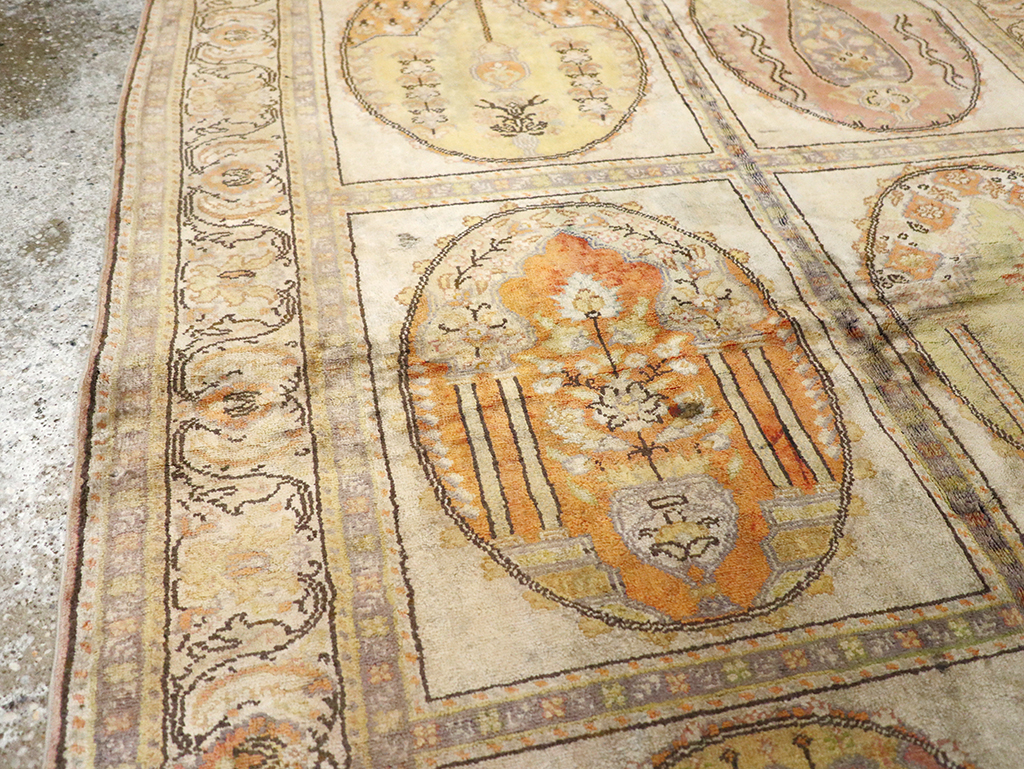 Vintage Turkish Sivas Rug, No.24292 - Gsblank