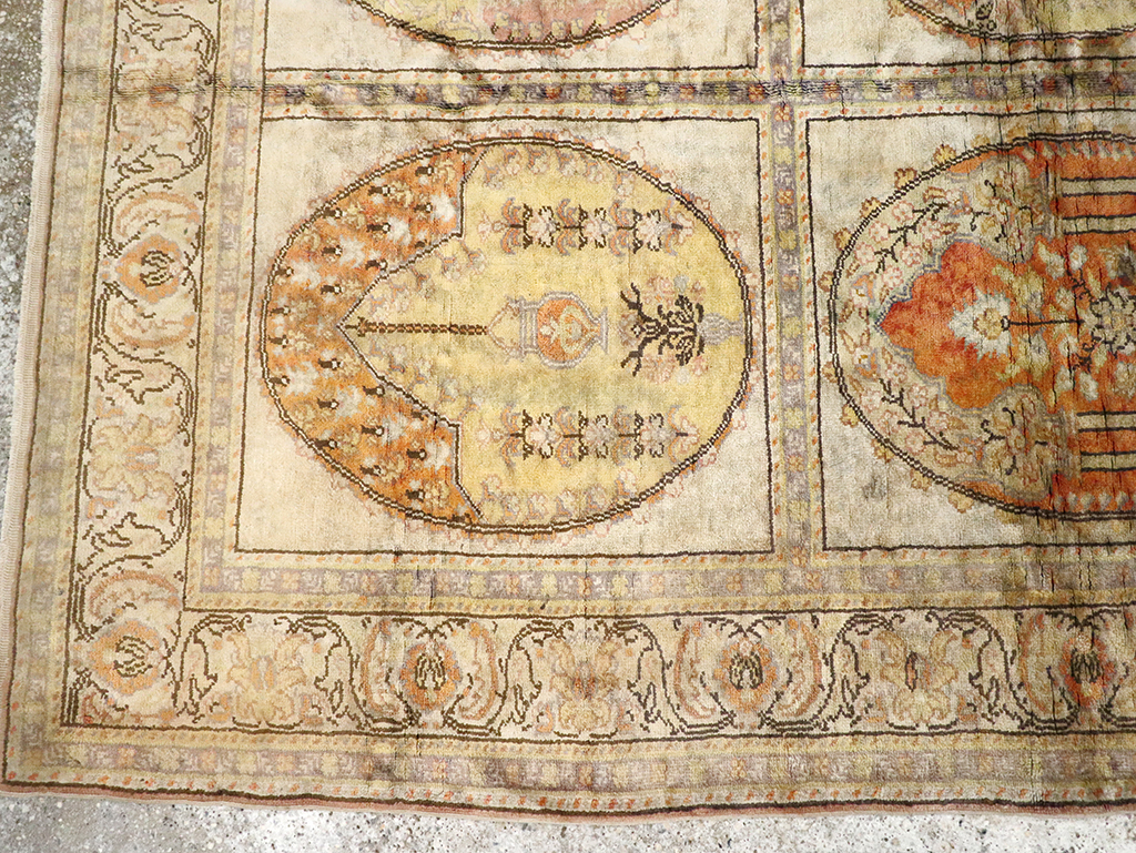 Vintage Turkish Sivas Rug, No.24292 - Gsblank