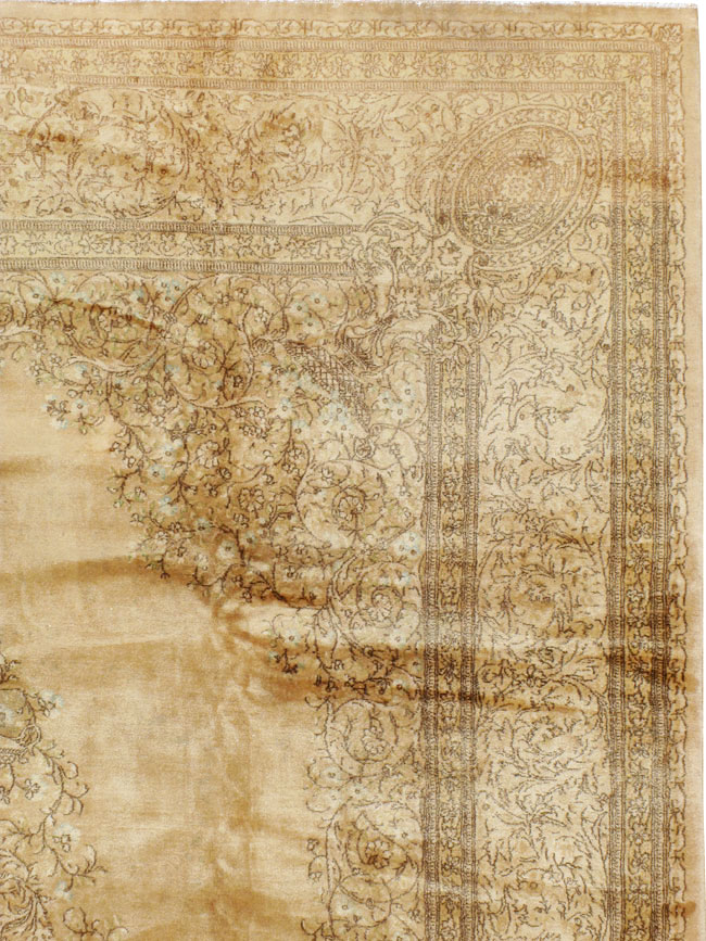 Vintage Persian Kerman Carpet, No.24298 - Gsblank