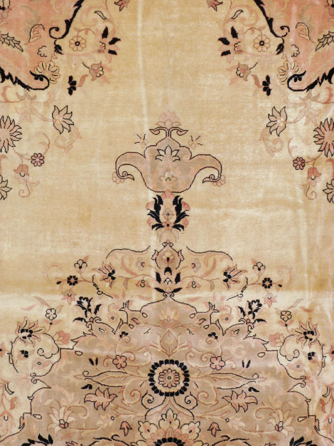 Antique Turkish Sivas Carpet, No.24322 - Gsblank