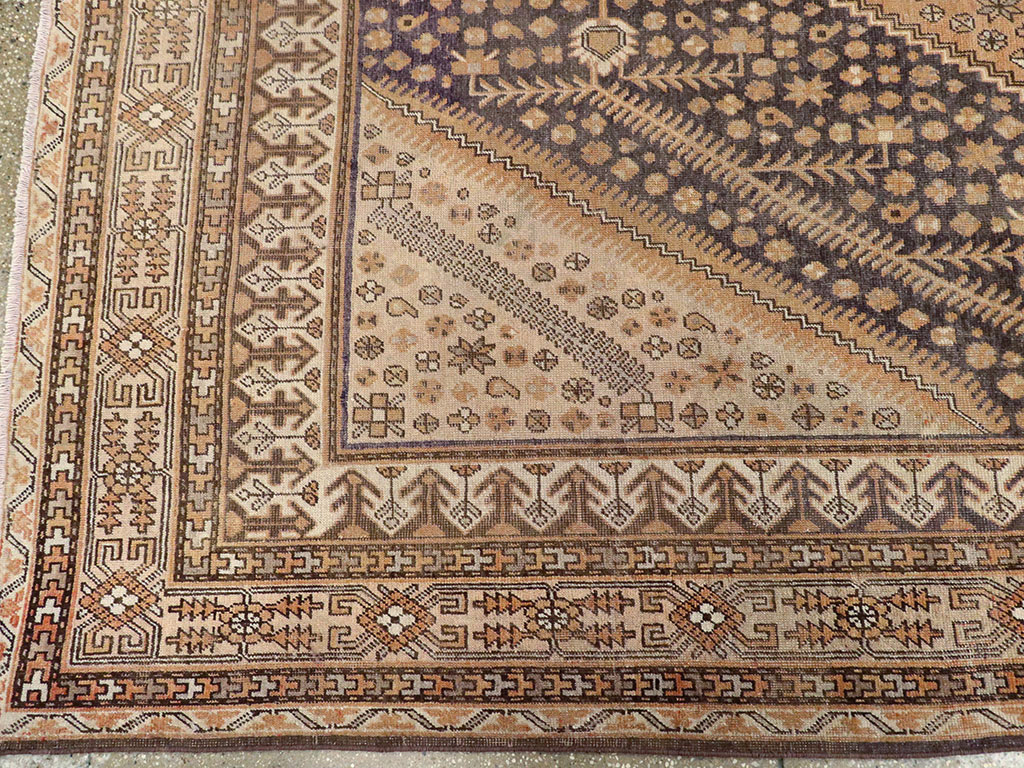 Antique East Turkestan Khotan Gallery Carpet, No.24337 - Gsblank