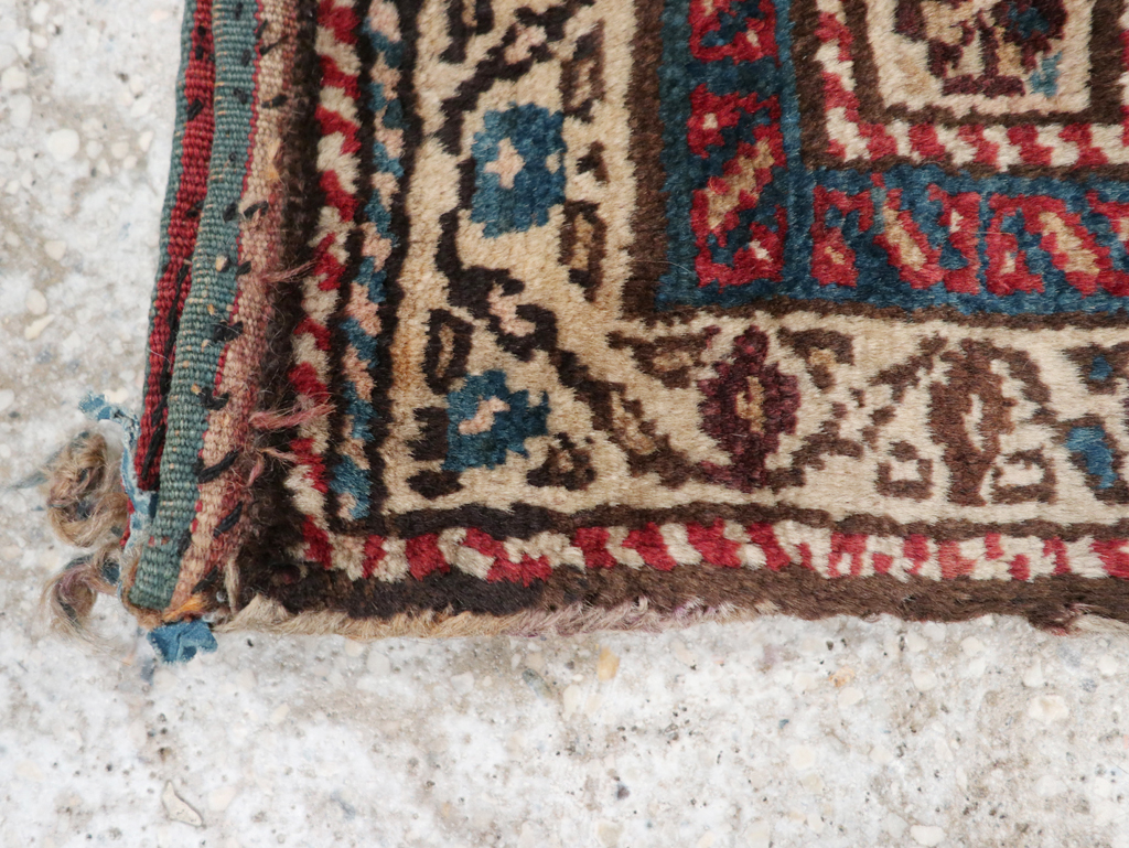 Vintage Persian Shiraz Bag, No.24340 - Gsblank