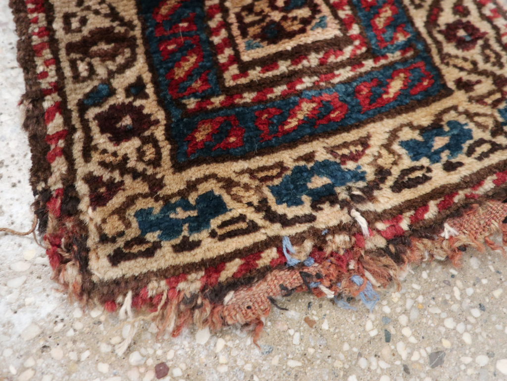 Vintage Persian Shiraz Bag, No.24340 - Gsblank