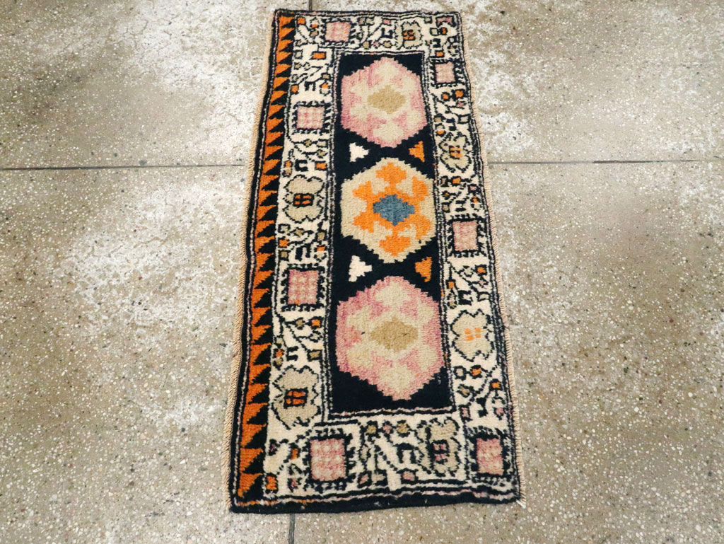 Vintage Persian Northwest Rug (Pair: 2 of 2), No.24346 - Gsblank
