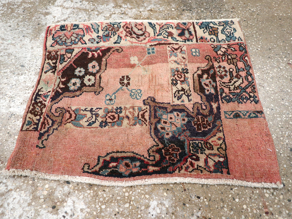 Vintage Persian Bidjar Rug, No.24348 - Gsblank