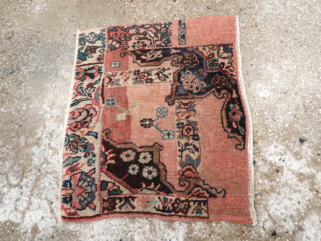 Vintage Persian Bidjar Rug, No.24348 - Gsblank