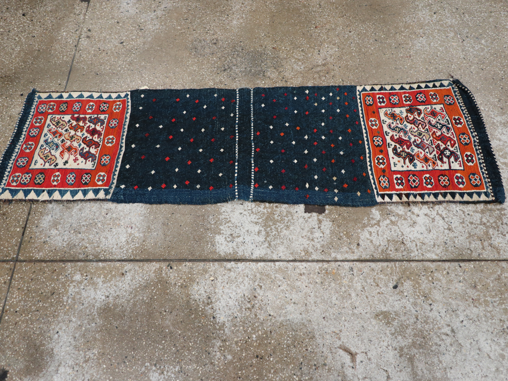 Vintage Persian Soumak Bag, No.24350 - Gsblank