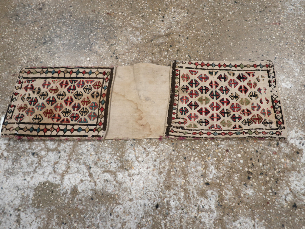 Vintage Persian Kilim Saddlebag (Khorjin), No.24355 - Gsblank