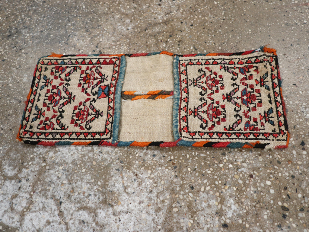 Vintage Persian Kilim Saddlebag (Khorjin), No.24358 - Gsblank