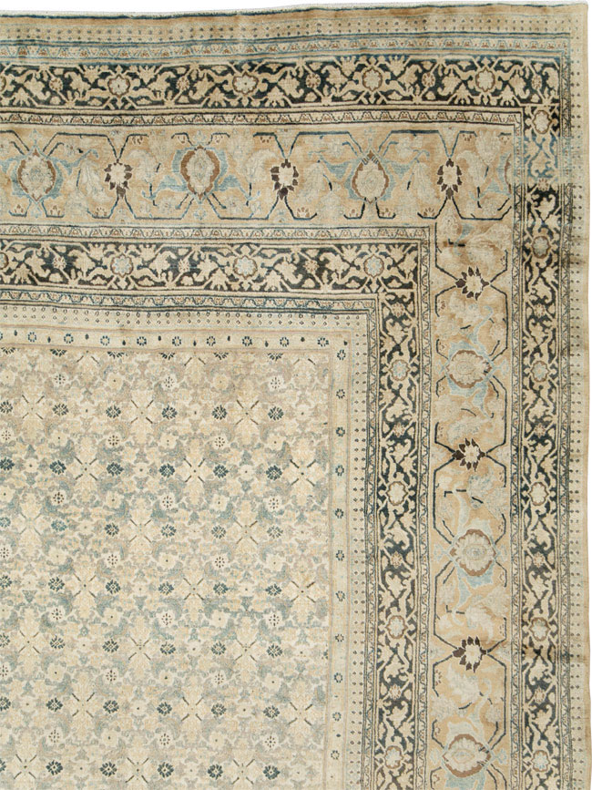 Antique Persian Dorokhsh Oversize Carpet, No.24373 - Gsblank