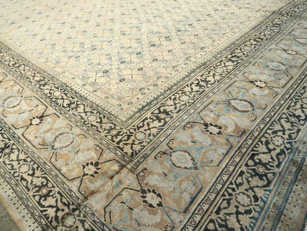 Antique Persian Dorokhsh Oversize Carpet, No.24373 - Gsblank