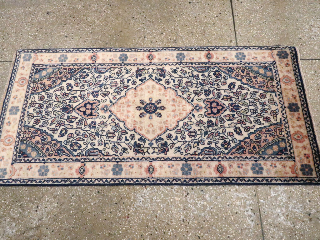 Modern Indo-Tabriz Rug, No.24383 - Gsblank
