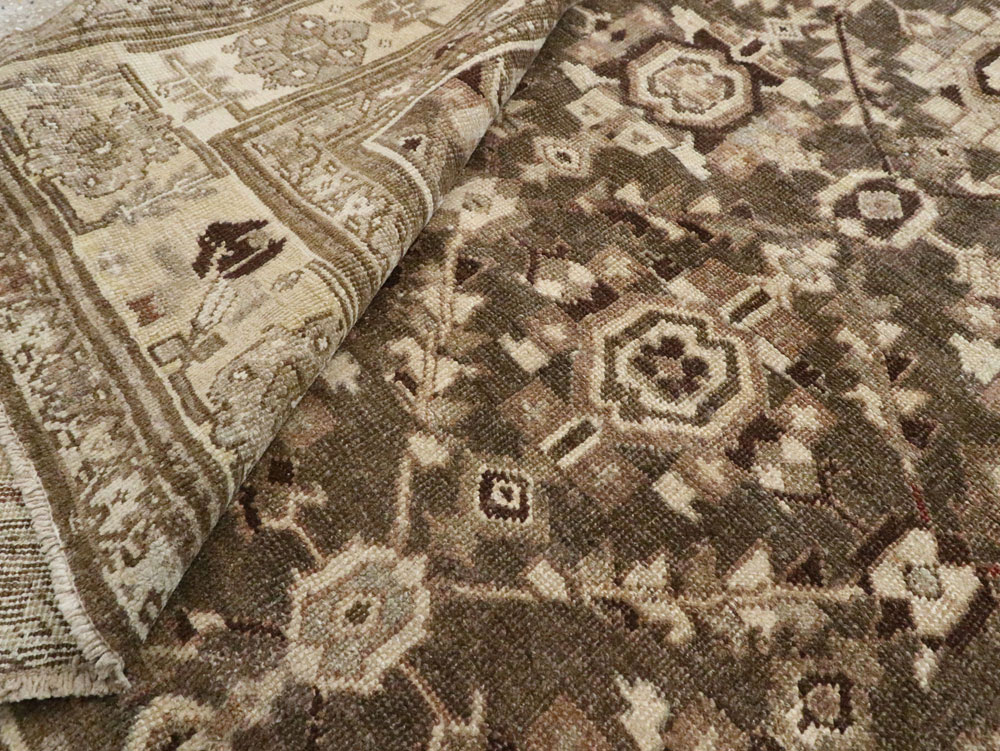 Antique Persian Malayer Gallery Carpet, No.24384 - Gsblank