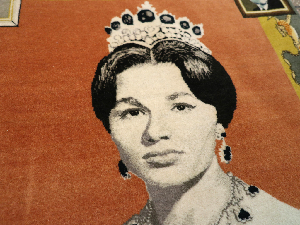 Vintage Persian Tabriz Pictorial Rug, No.24385 - Gsblank