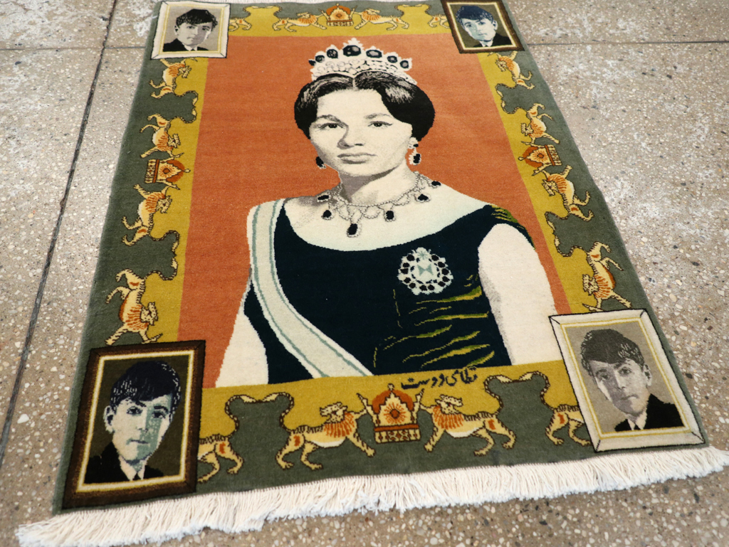 Vintage Persian Tabriz Pictorial Rug, No.24385 - Gsblank