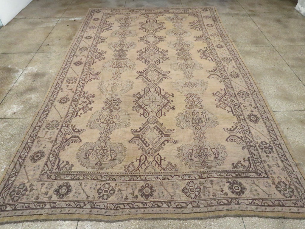 Antique Turkish Oushak Rug, No.24396 - Gsblank