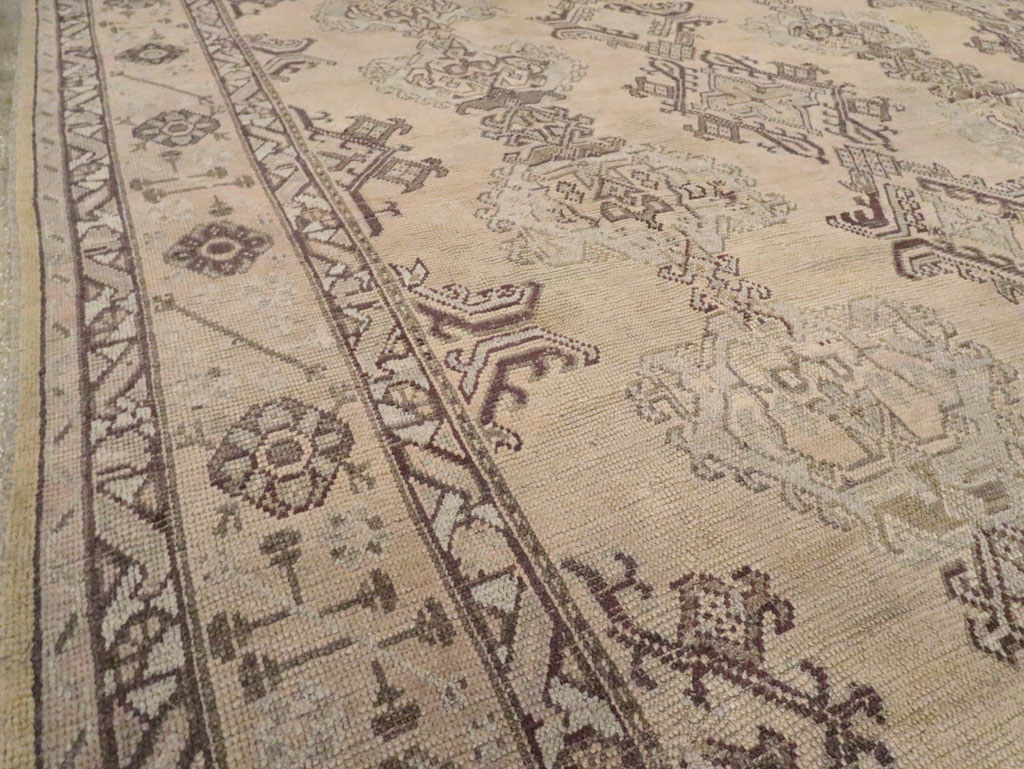 Antique Turkish Oushak Rug, No.24396 - Gsblank