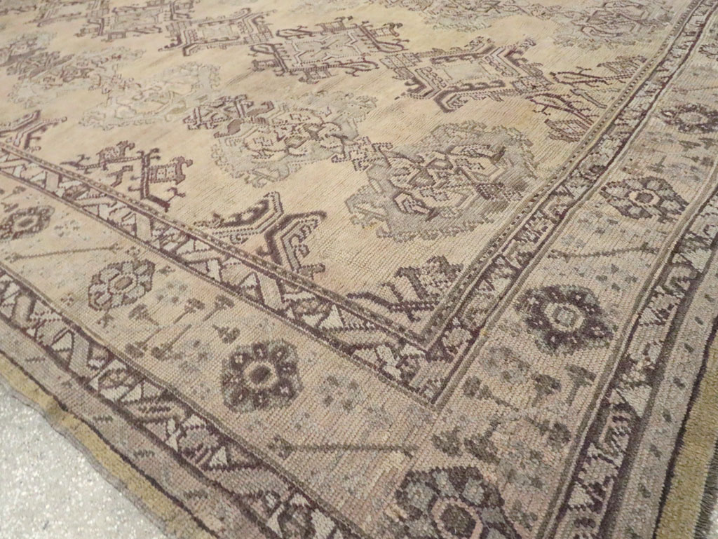 Antique Turkish Oushak Rug, No.24396 - Gsblank