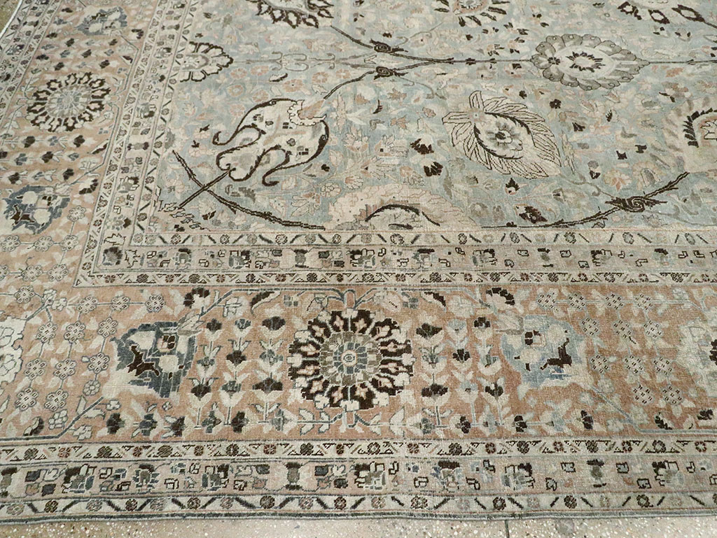 Antique Persian Tabriz Carpet, No.24400 - Gsblank